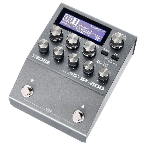 Boss IR-200 Amp & IR Cabinet Expressversand
